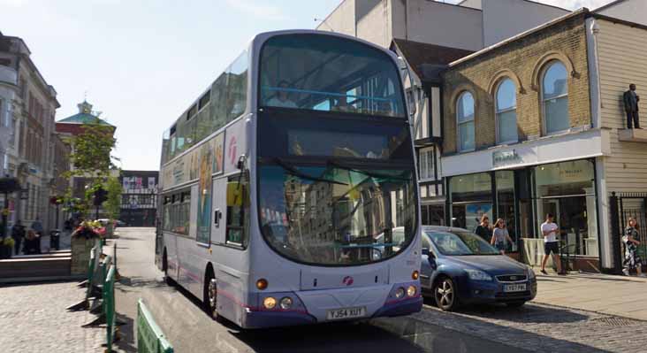 First Essex Volvo B7TL Wright Eclipse Gemini 32526